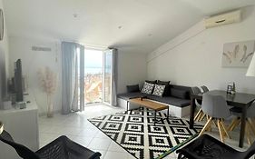 Great Seaview